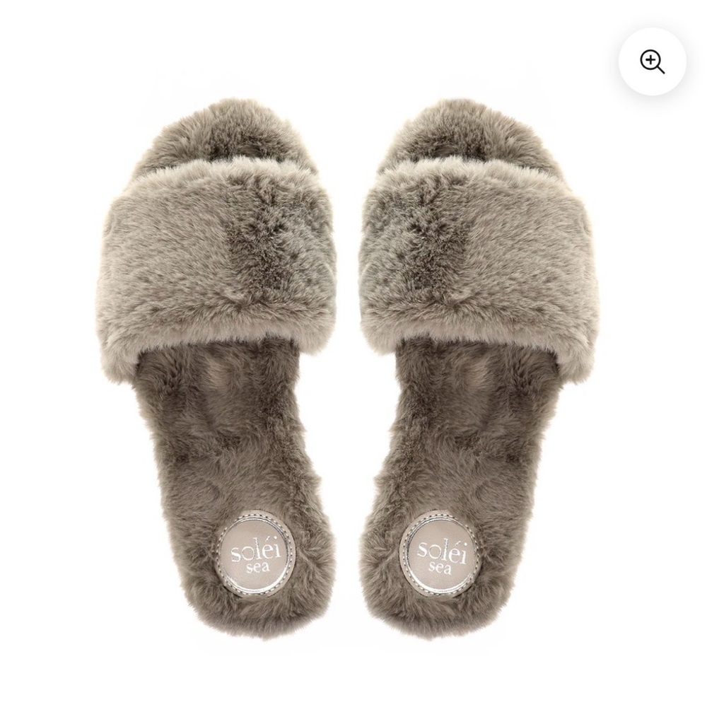 Women’s Solei Averie mink sandals slippers shoes size 6, Never been worn